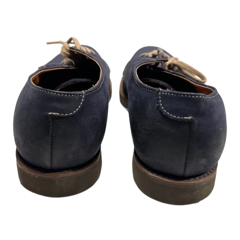 COLE HAAN - Suede lace up - Size 8 D